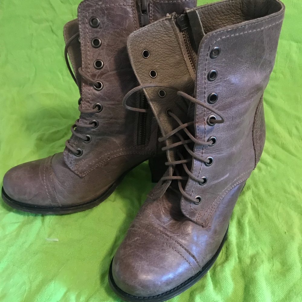 Steve Madden Lace Up Boots